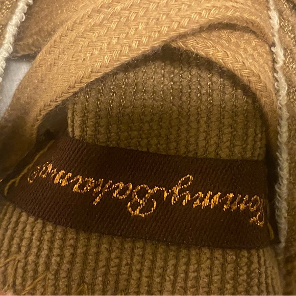 Tommy Bahamas Corduroy Sneakers - Picture 4 of 4